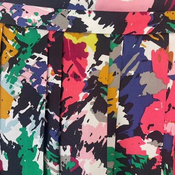 J. Crew Skirt, 100% Silk, Pockets, Multi-Colored Abstract Floral, EUC - Picture 4 of 10
